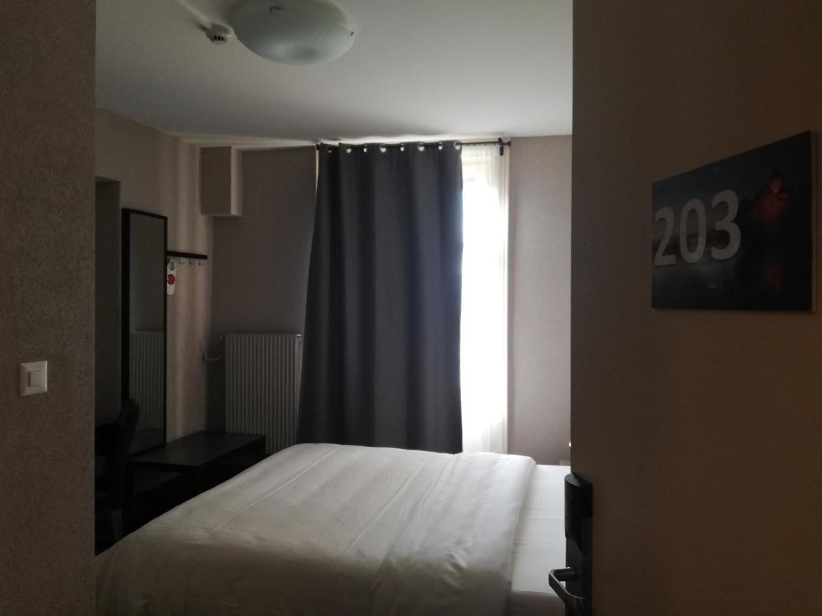 Hotel Parc & Lac Монтрё Экстерьер фото